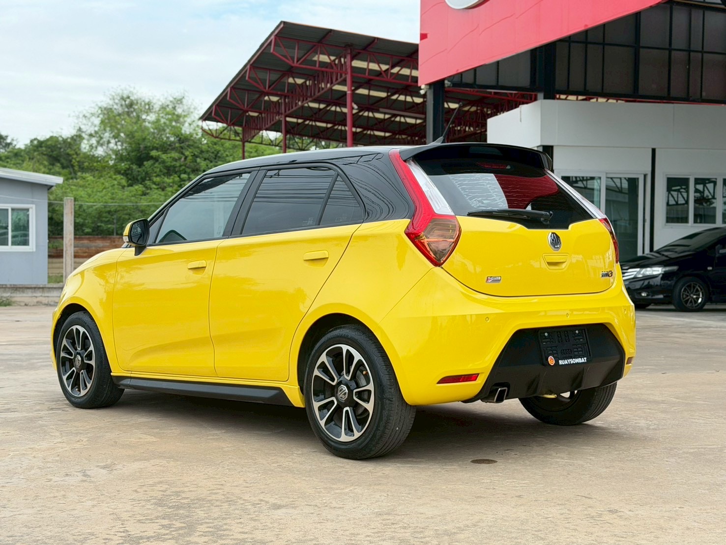 2017 MG MG3 1.5 V Sunroof รูปที่ 6