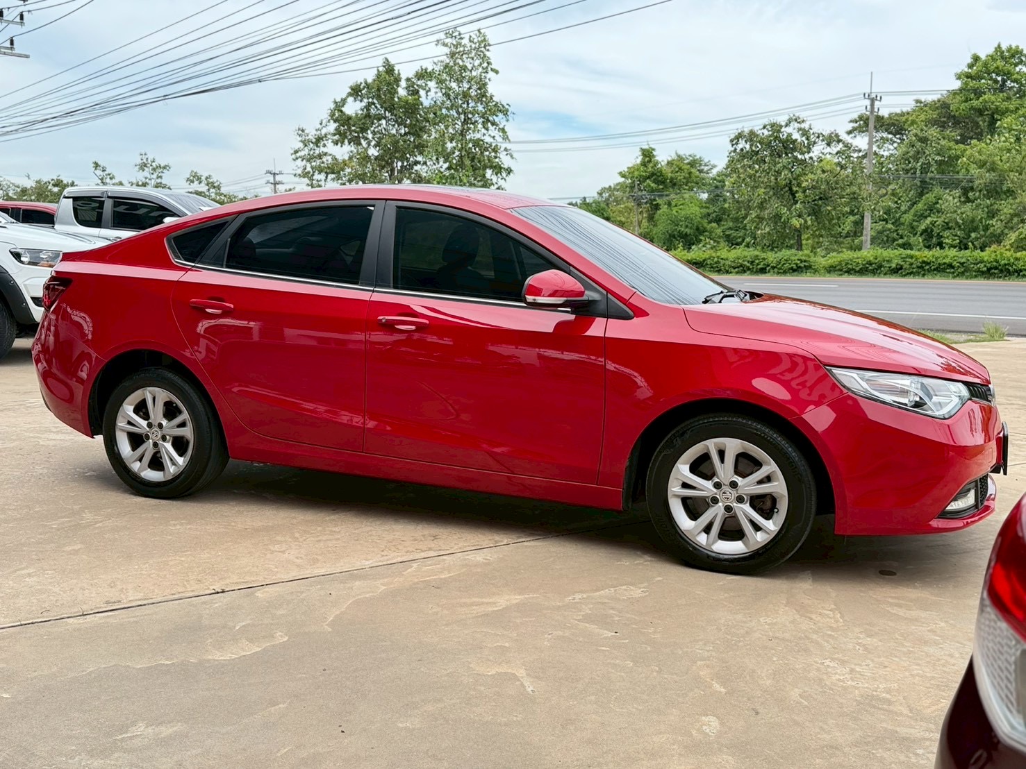 2017 MG MG5 1.5 V Sunroof รูปที่ 4